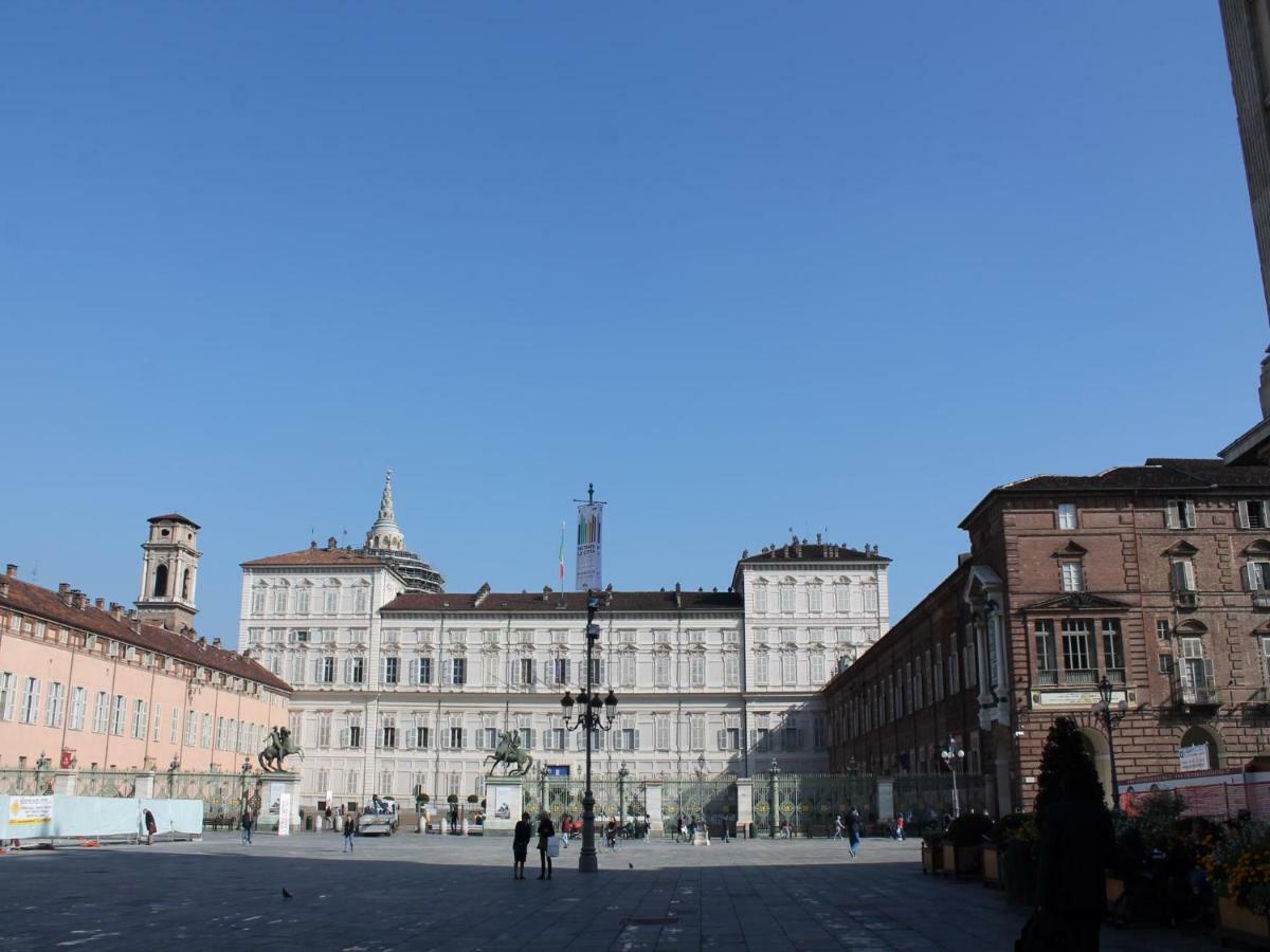 House San Salvario Next Station By Holiday World Turin Exterior foto